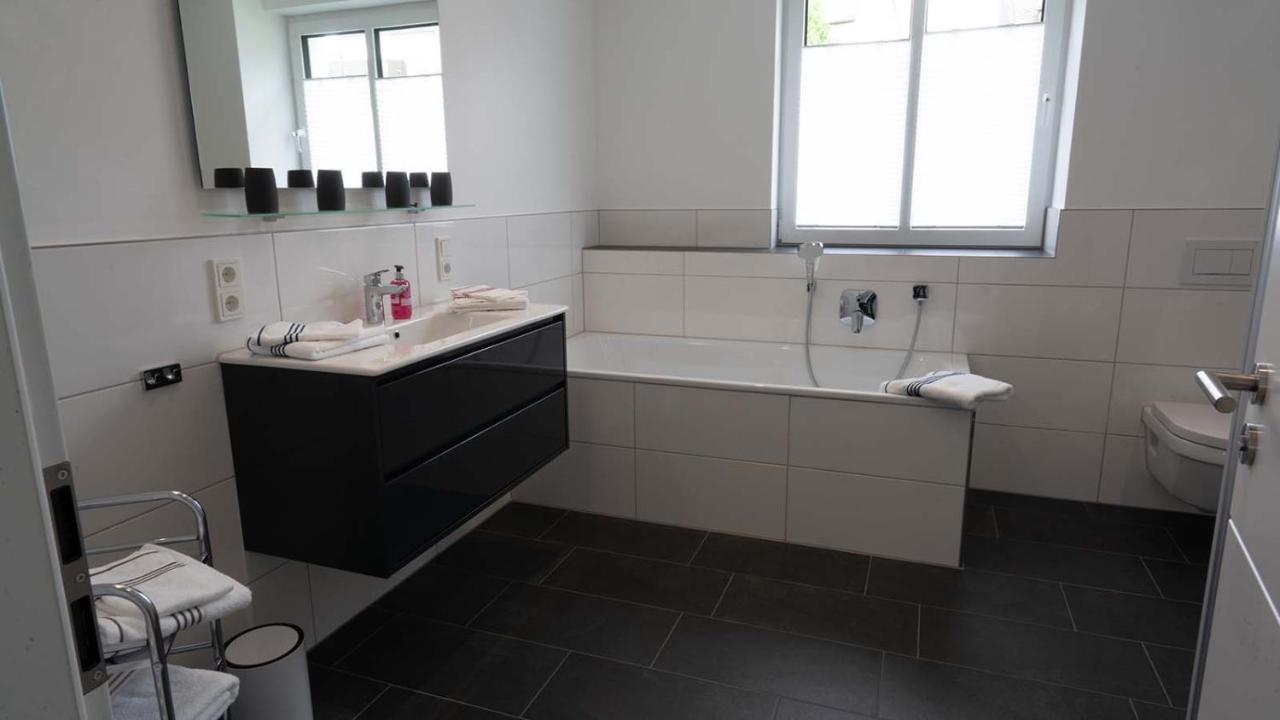 Neu Mont Royal Suiten 2 Bis 4 Personen Traben-Trarbach Exterior foto